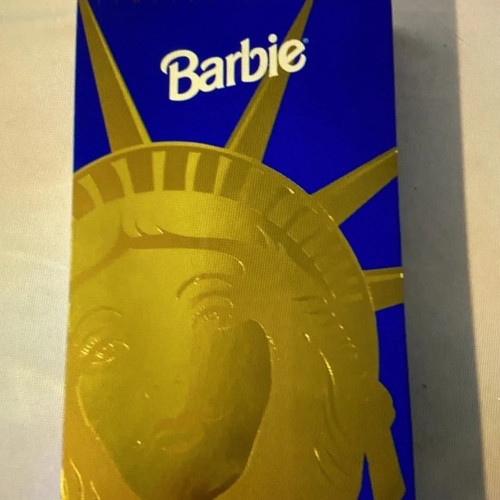 Statue of Liberty Barbie Doll 90’s FAO - Picture 3 of 4